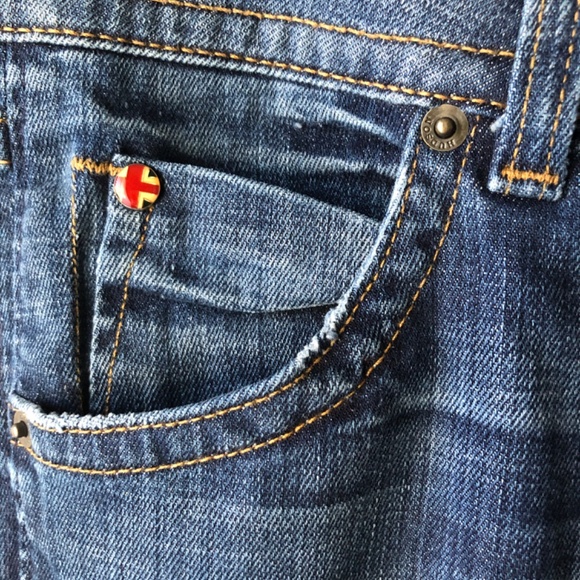 AUTHENTIC HUDSON SIGNATURE BOOCUT WOMENS JEANS SIZE 30, Inseam 30” - Picture 5 of 6